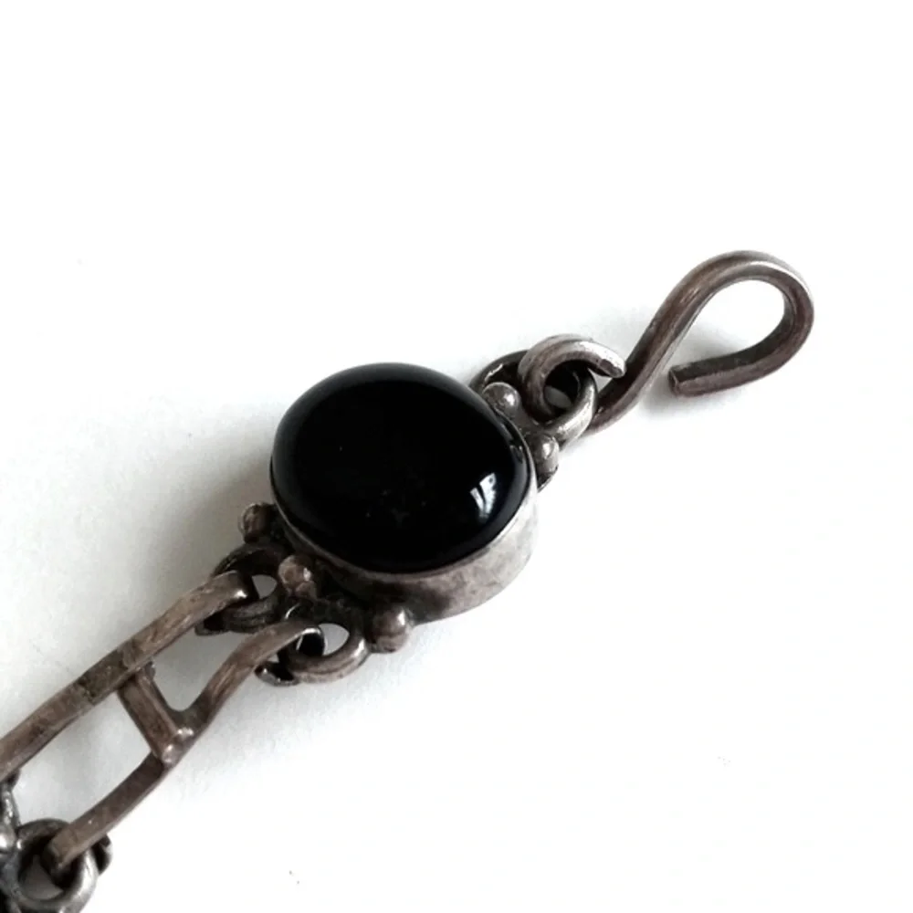 Vintage / Antique 925 Sterling Silver Black Onyx Chain Bracelet from India